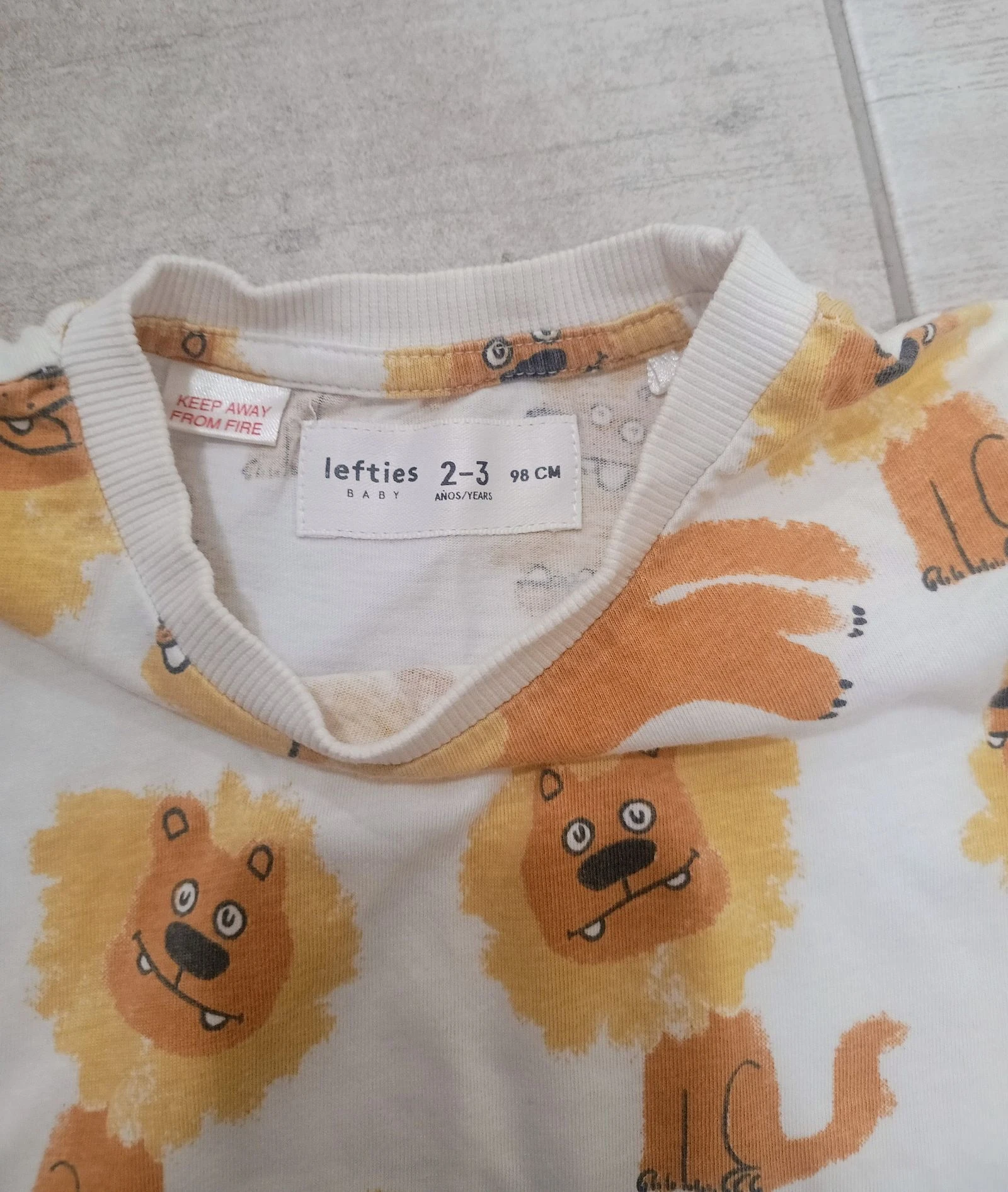 Camiseta y pantalón niño 2-3 años – photo 2